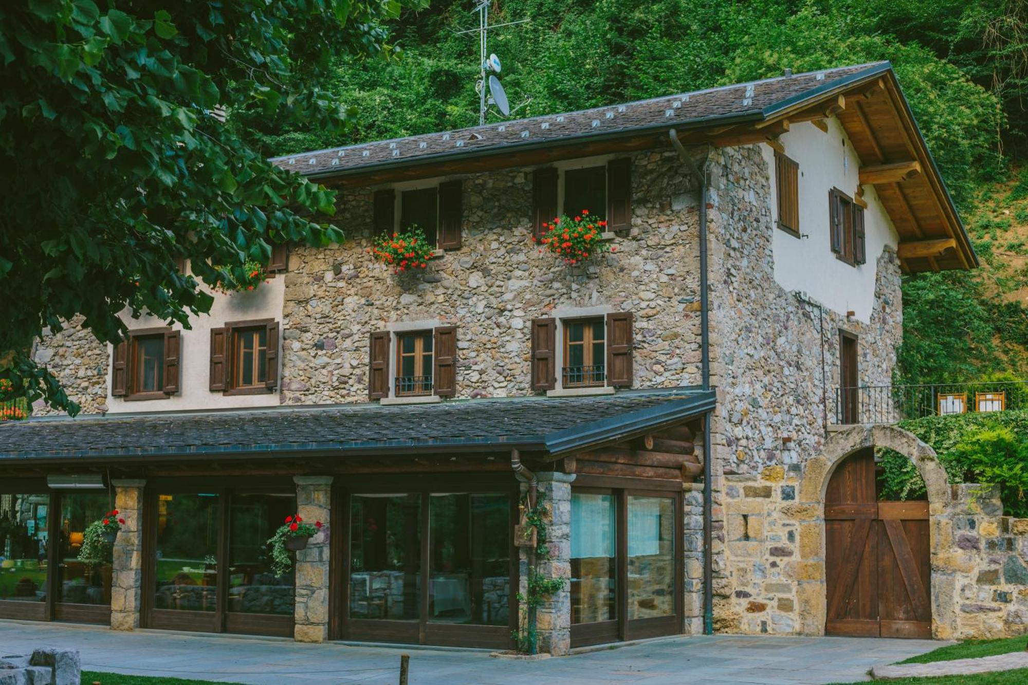 Villa Agriturismo Ferdy à Lenna Extérieur photo